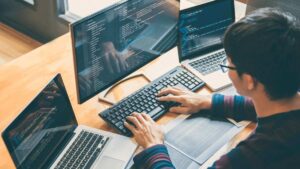 Come diventare un web developer professionista oggi